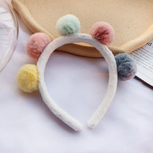 Load image into Gallery viewer, Girls Face Mask And Hair Accessories