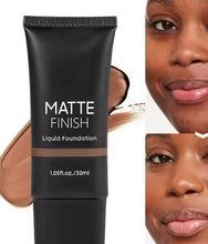 Load image into Gallery viewer, New Base Makeup Liquid Foundation Logo-free Black Hose Foundation