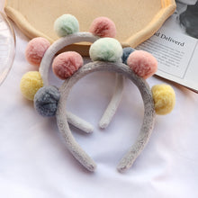 Load image into Gallery viewer, Girls Face Mask And Hair Accessories