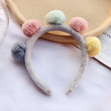 Load image into Gallery viewer, Girls Face Mask And Hair Accessories